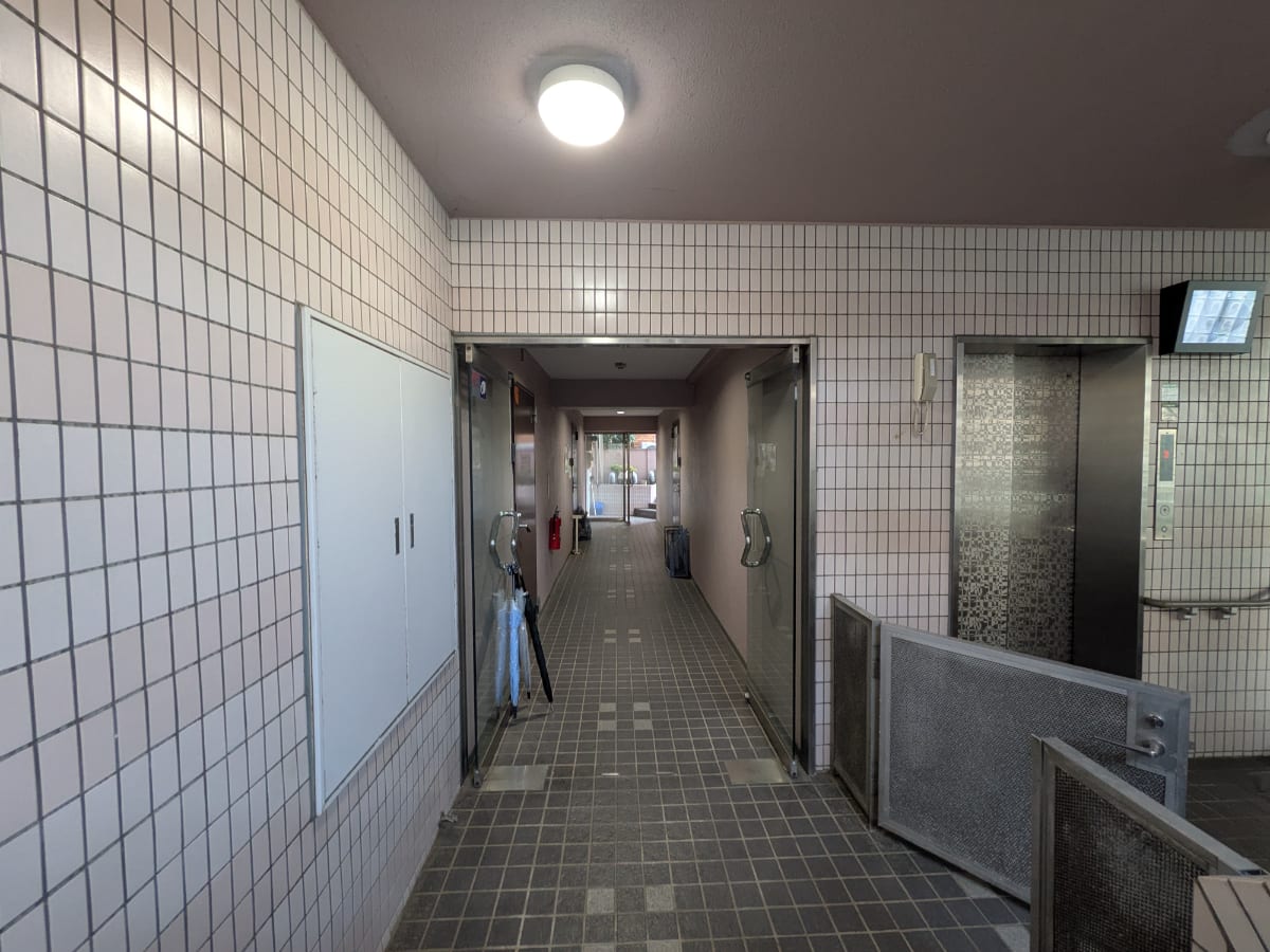 v20251118150804/fresh/building/J00100396588_11
