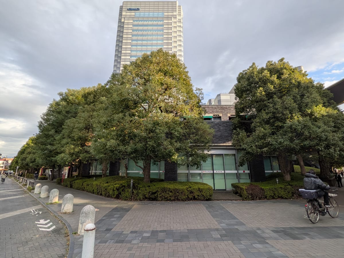 v20251120150807/fresh/building/J00100360022_6