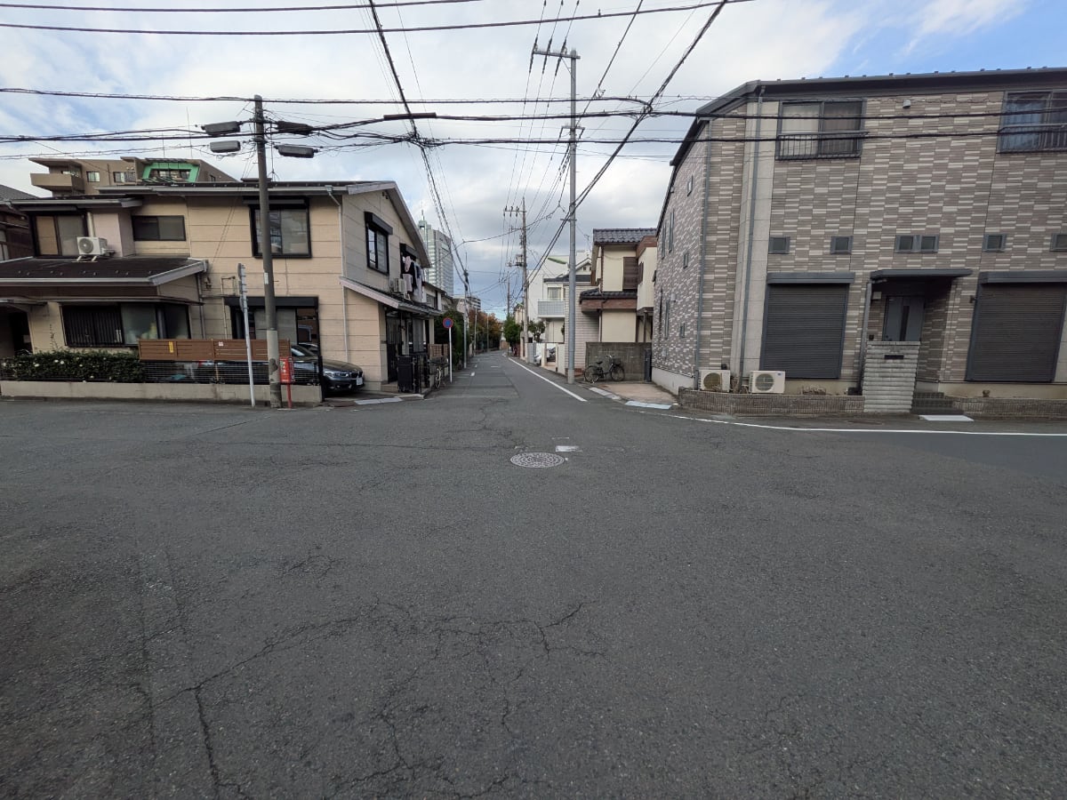 v20251120150807/fresh/building/J00100380840_15