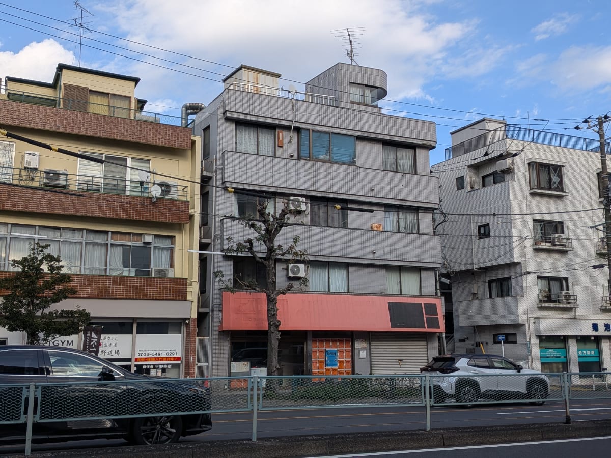 v20251120150807/fresh/building/J00100404320_5