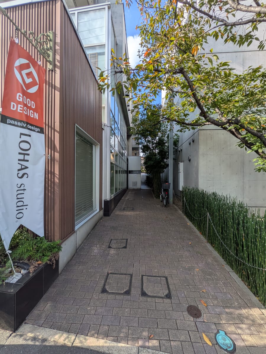 v20251120150807/fresh/building/J00100407435_13