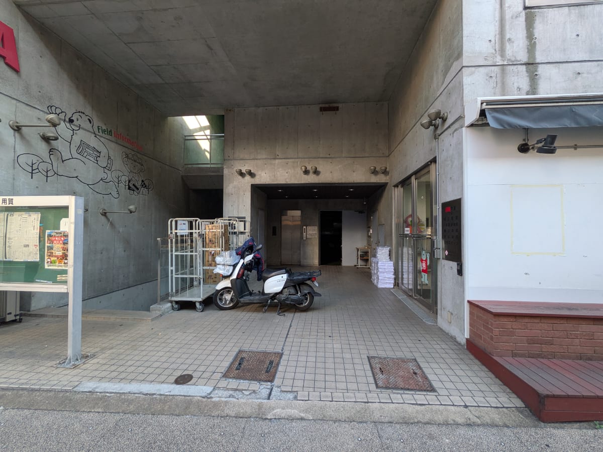 v20251120150807/fresh/building/J00100407456_3