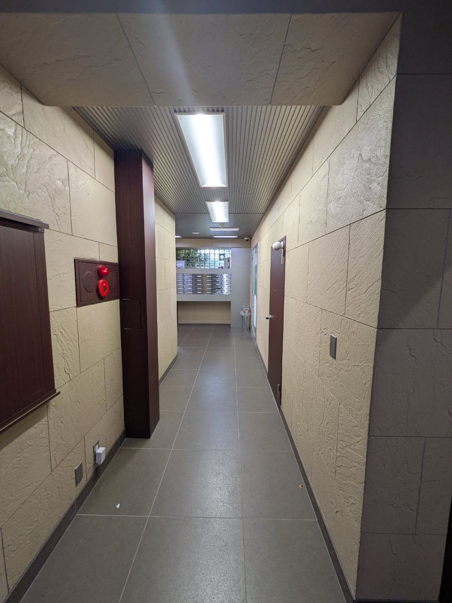 v20251120150807/fresh/building/J00100412651_14