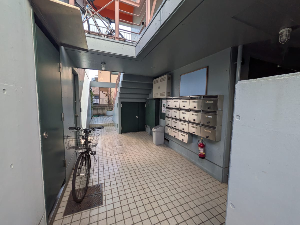 v20251120150807/fresh/building/J00100413786_12