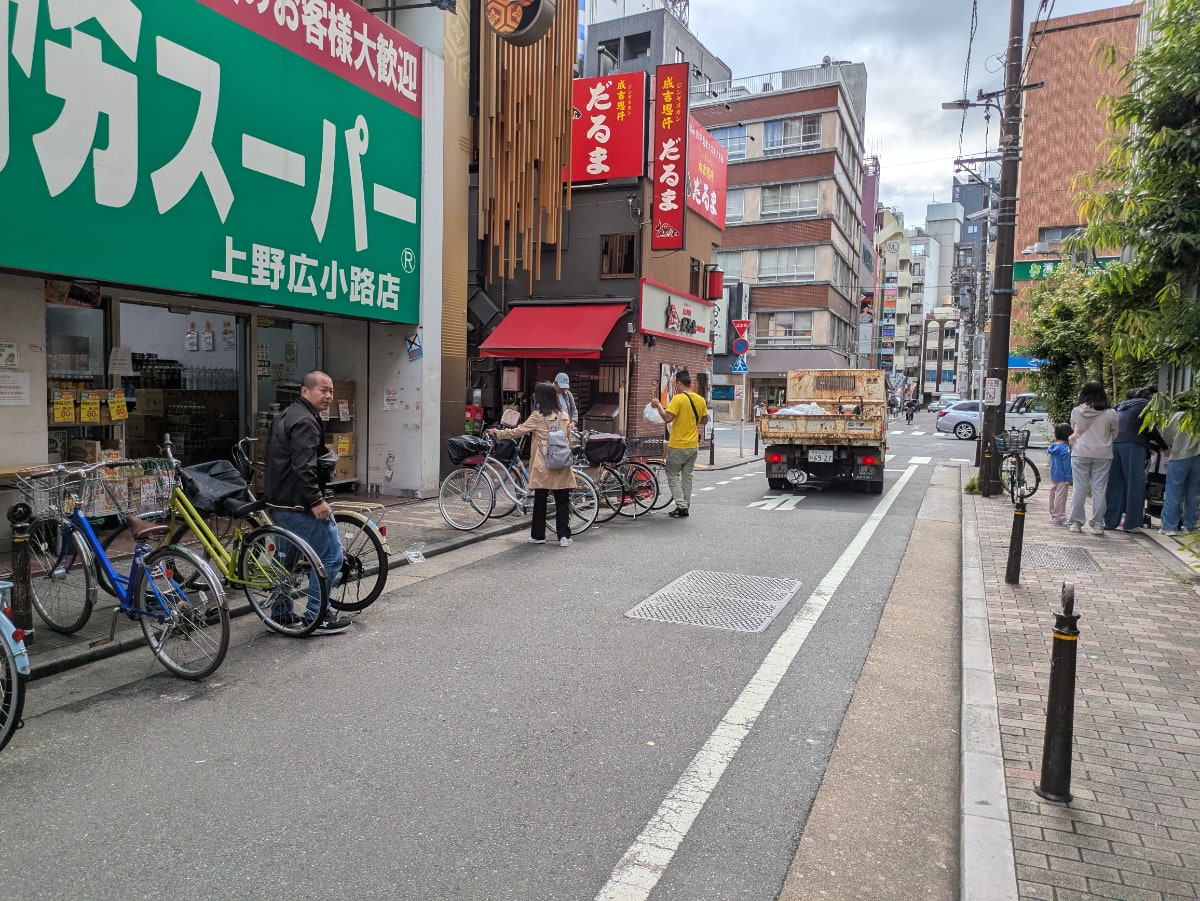 v20251120150807/fresh/building/J00100417218_12