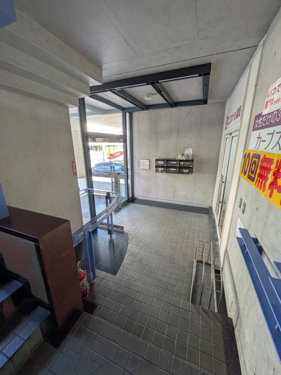v20251120150807/fresh/building/J00100420406_12
