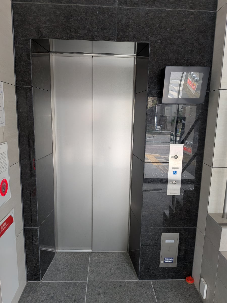 v20251120150807/fresh/building/J00100469499_4