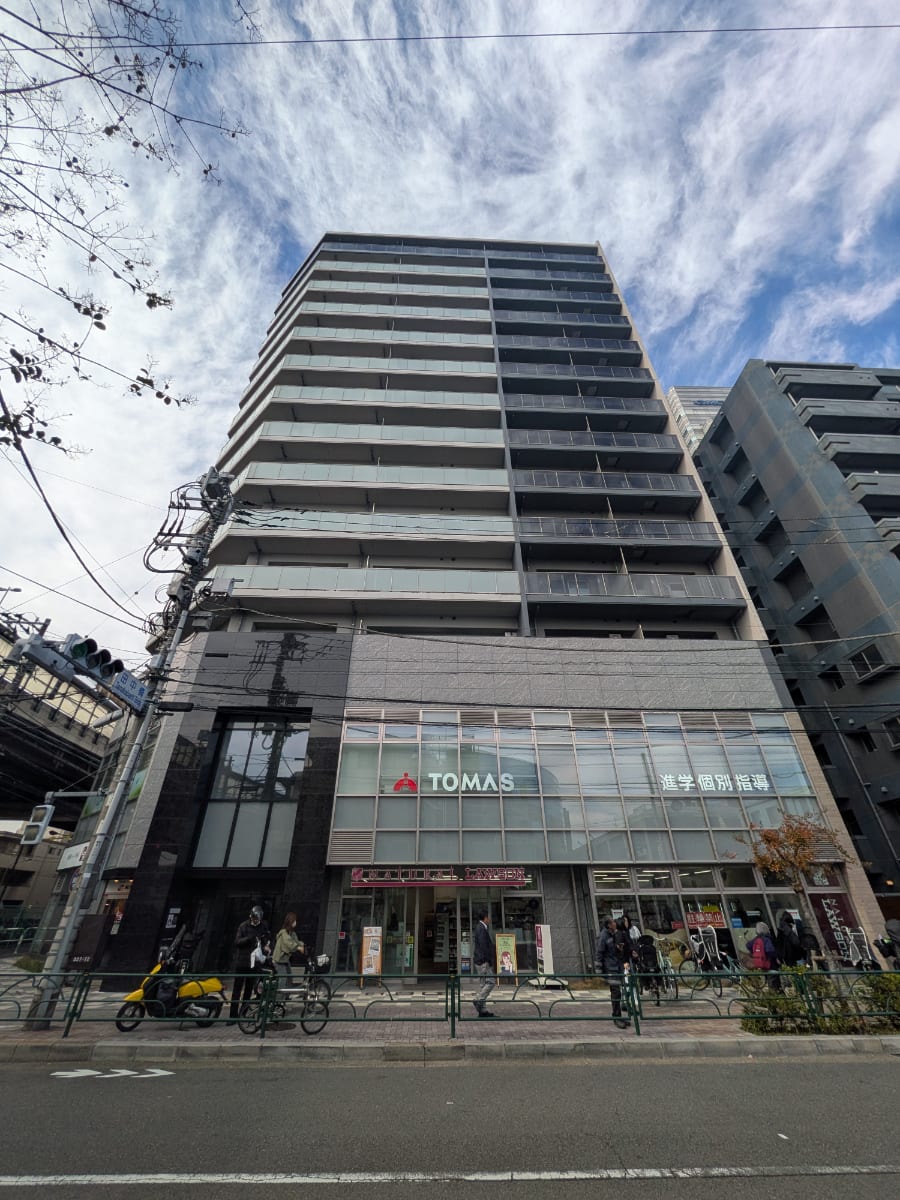 v20251120150807/fresh/building/J00100469499_5