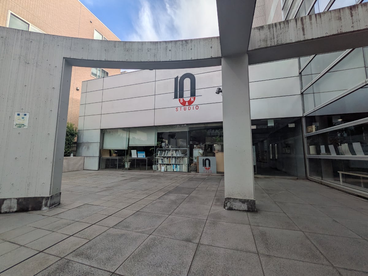 v20251120150807/fresh/building/J00100493102_16