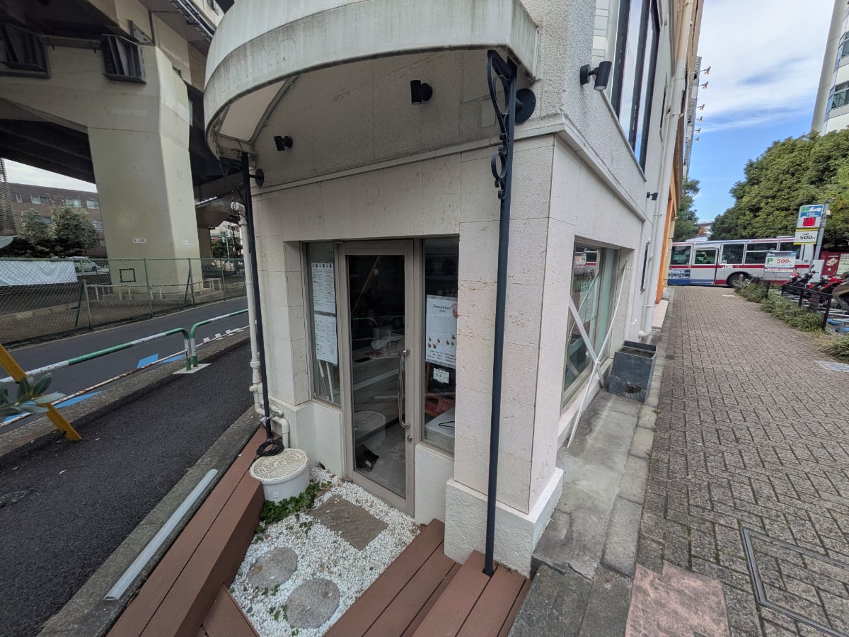 v20251120150807/fresh/building/J00100493105_7