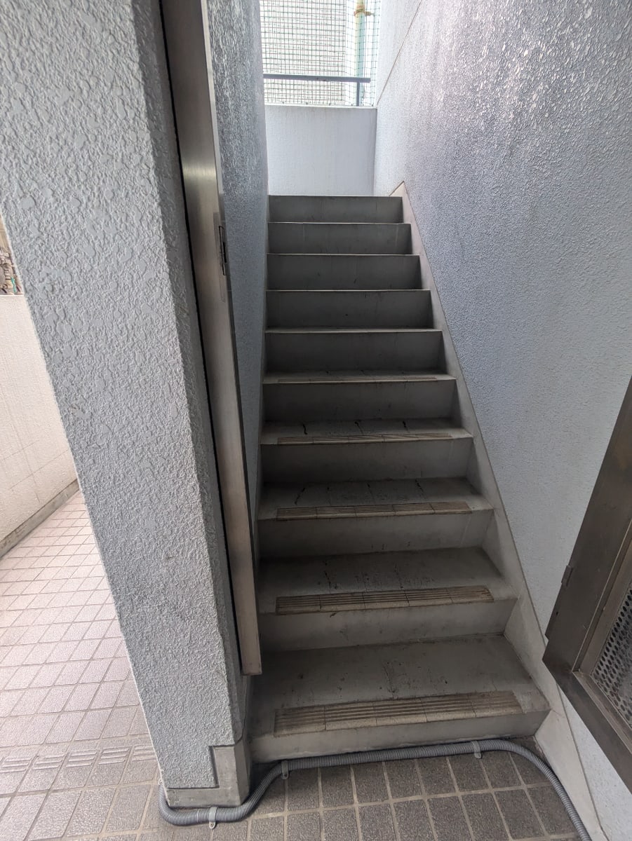 v20251123150654/fresh/building/J00100369387_16