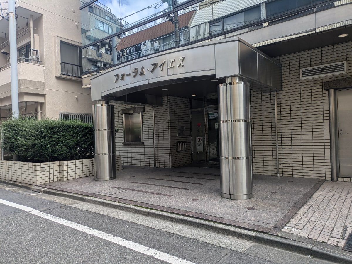 v20251123150654/fresh/building/J00100380731_3