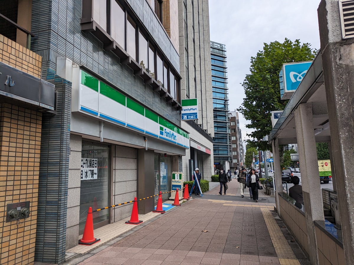 v20251123150654/fresh/building/J00100383712_2