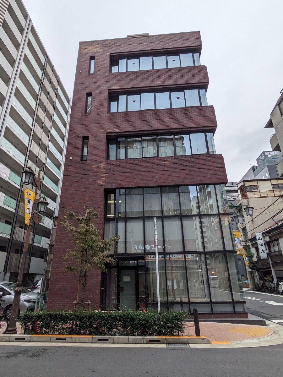 v20251123150654/fresh/building/J00100383740_5