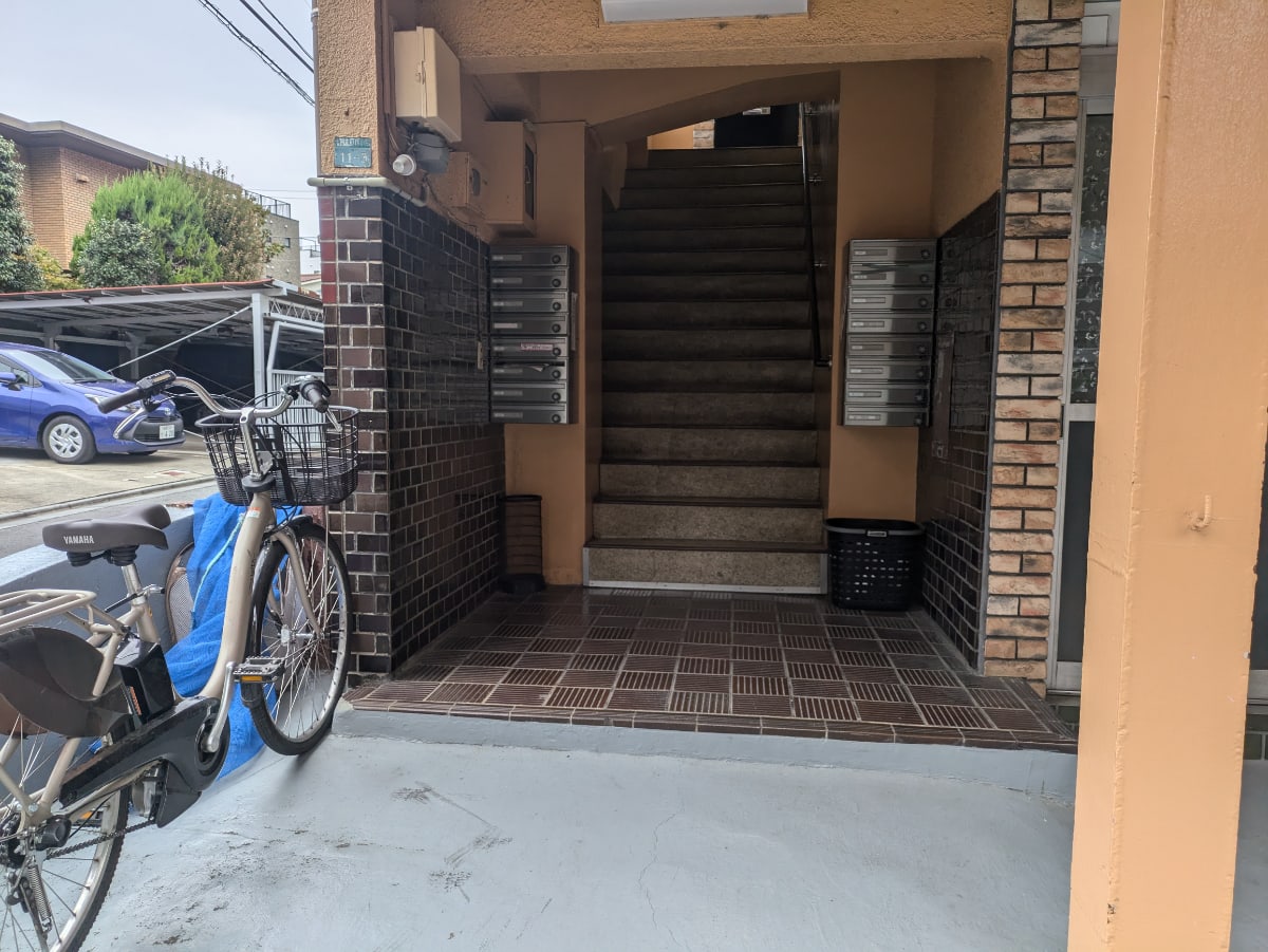 v20251123150654/fresh/building/J00100388850_3