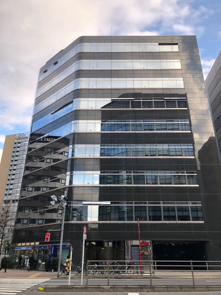 v20251123150654/fresh/building/J00100390698_6