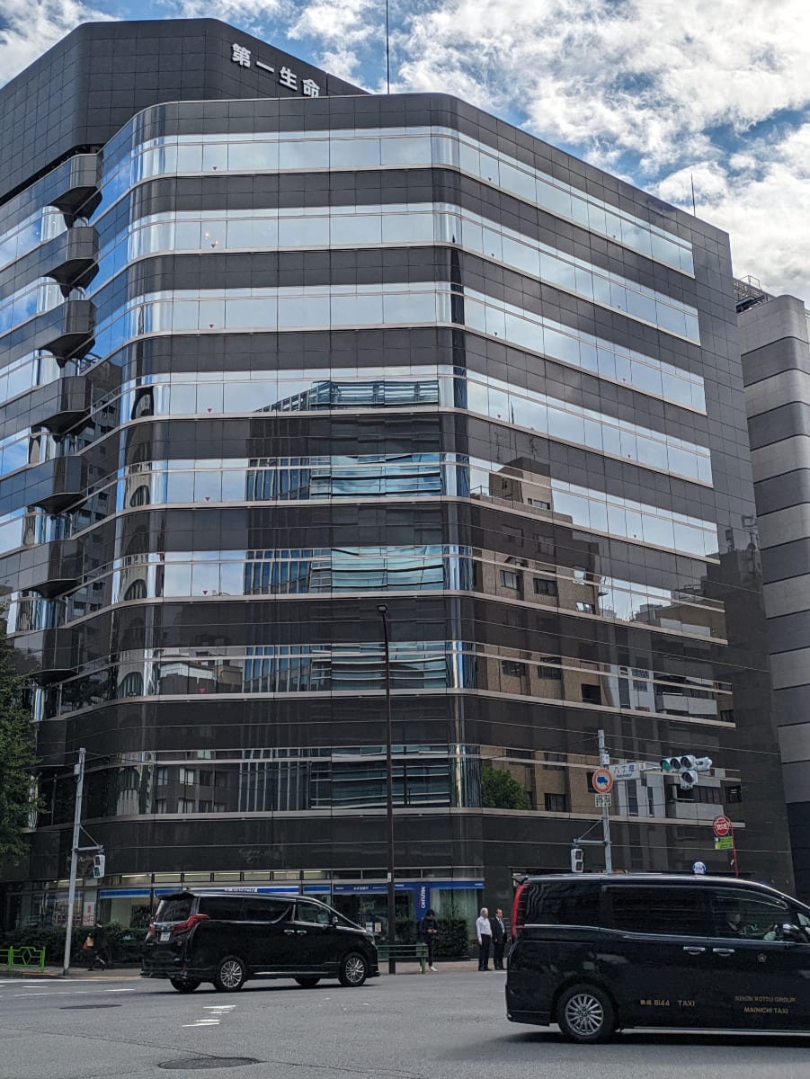 v20251123150654/fresh/building/J00100390698_8