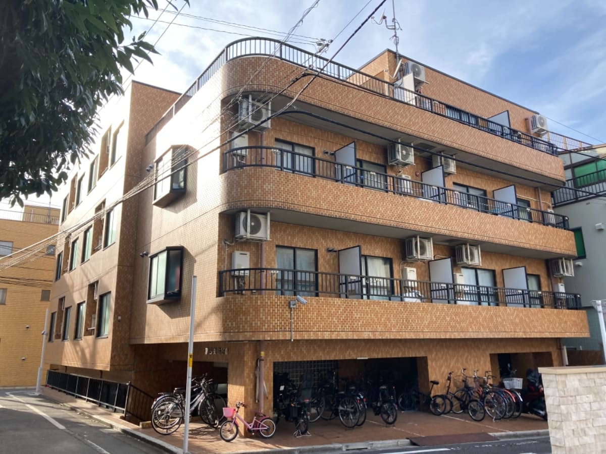 v20251123150654/fresh/building/J00100406303_1
