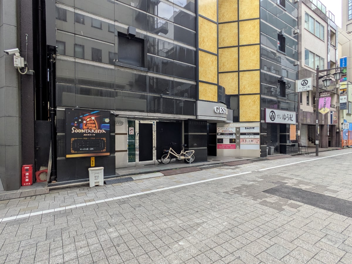 v20251123150654/fresh/building/J00100414852_13
