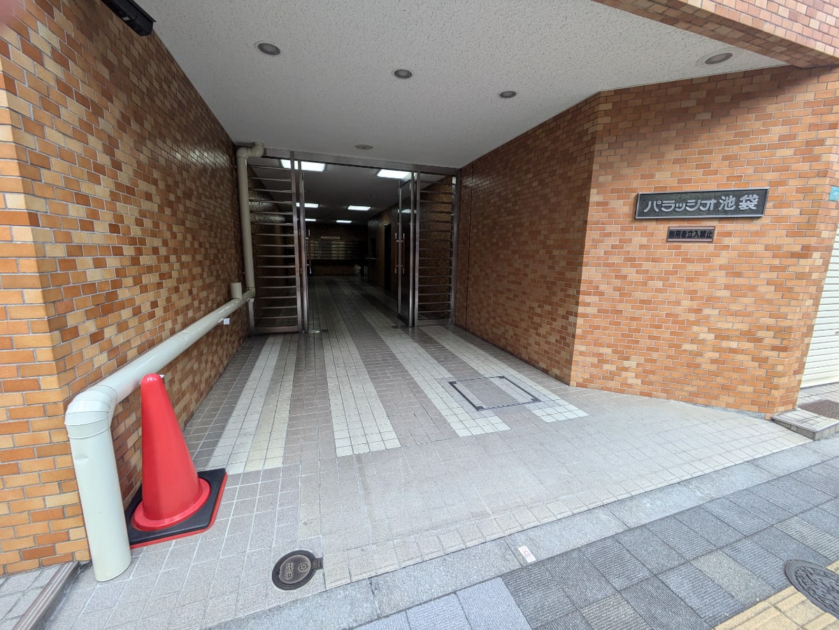 v20251125150804/fresh/building/J00100366374_3