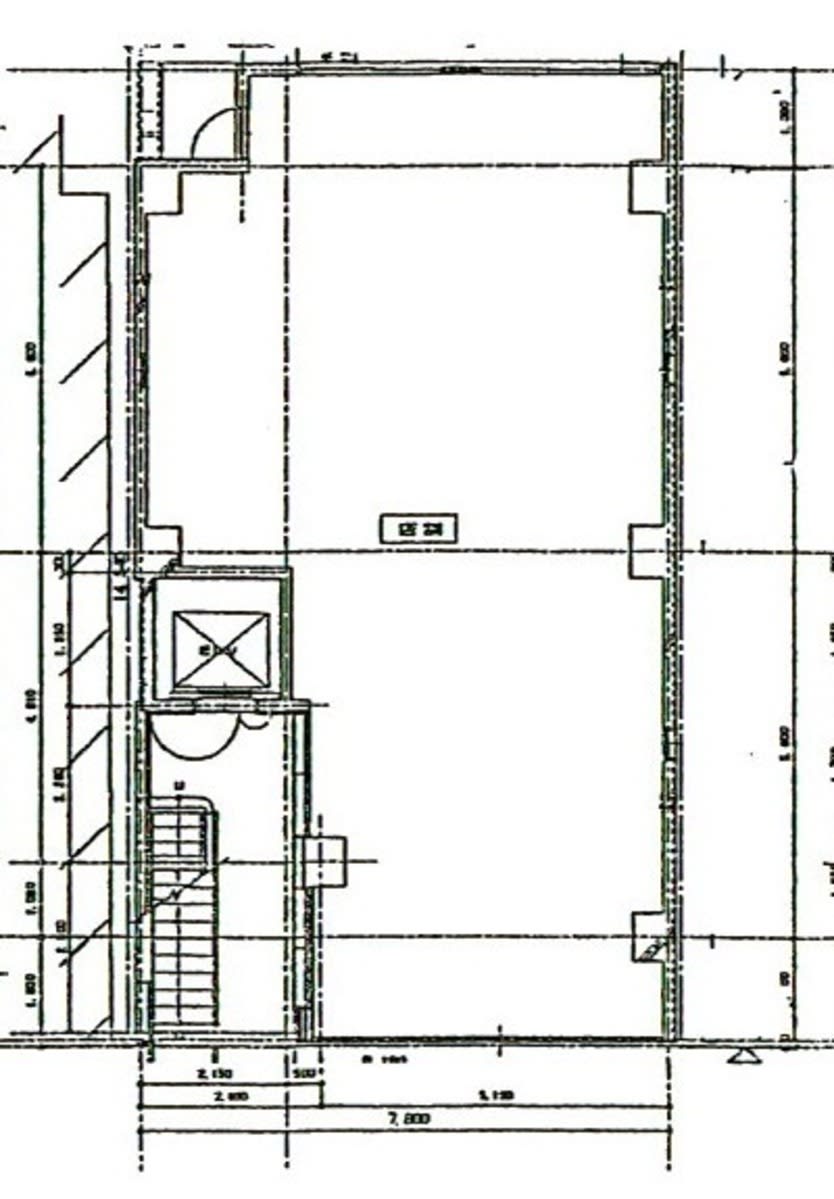 v20251125150804/fresh/building/J00100366985_18