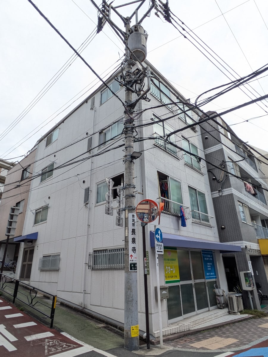 v20251125150804/fresh/building/J00100372363_9