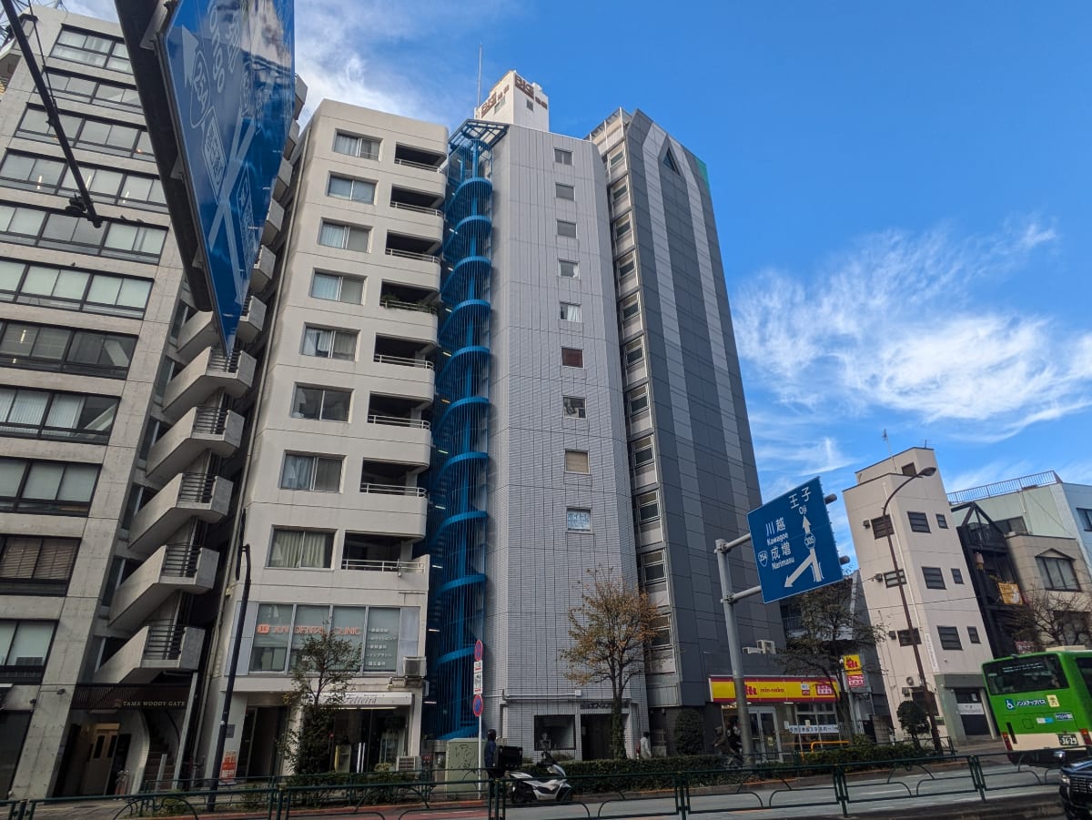 v20251125150804/fresh/building/J00100372694_1