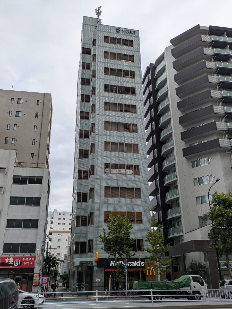 v20251125150804/fresh/building/J00100381271_7