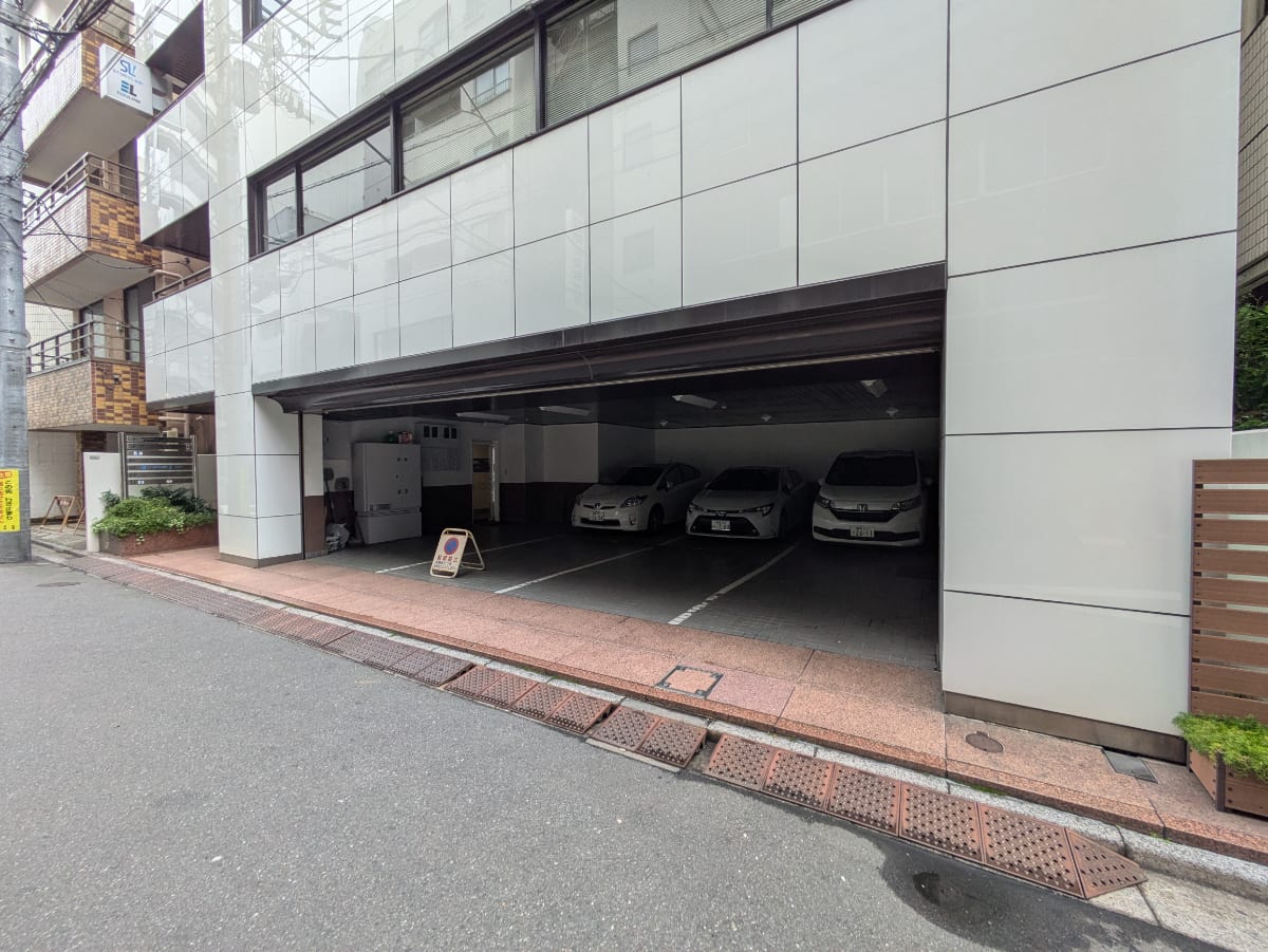 v20251125150804/fresh/building/J00100389706_12
