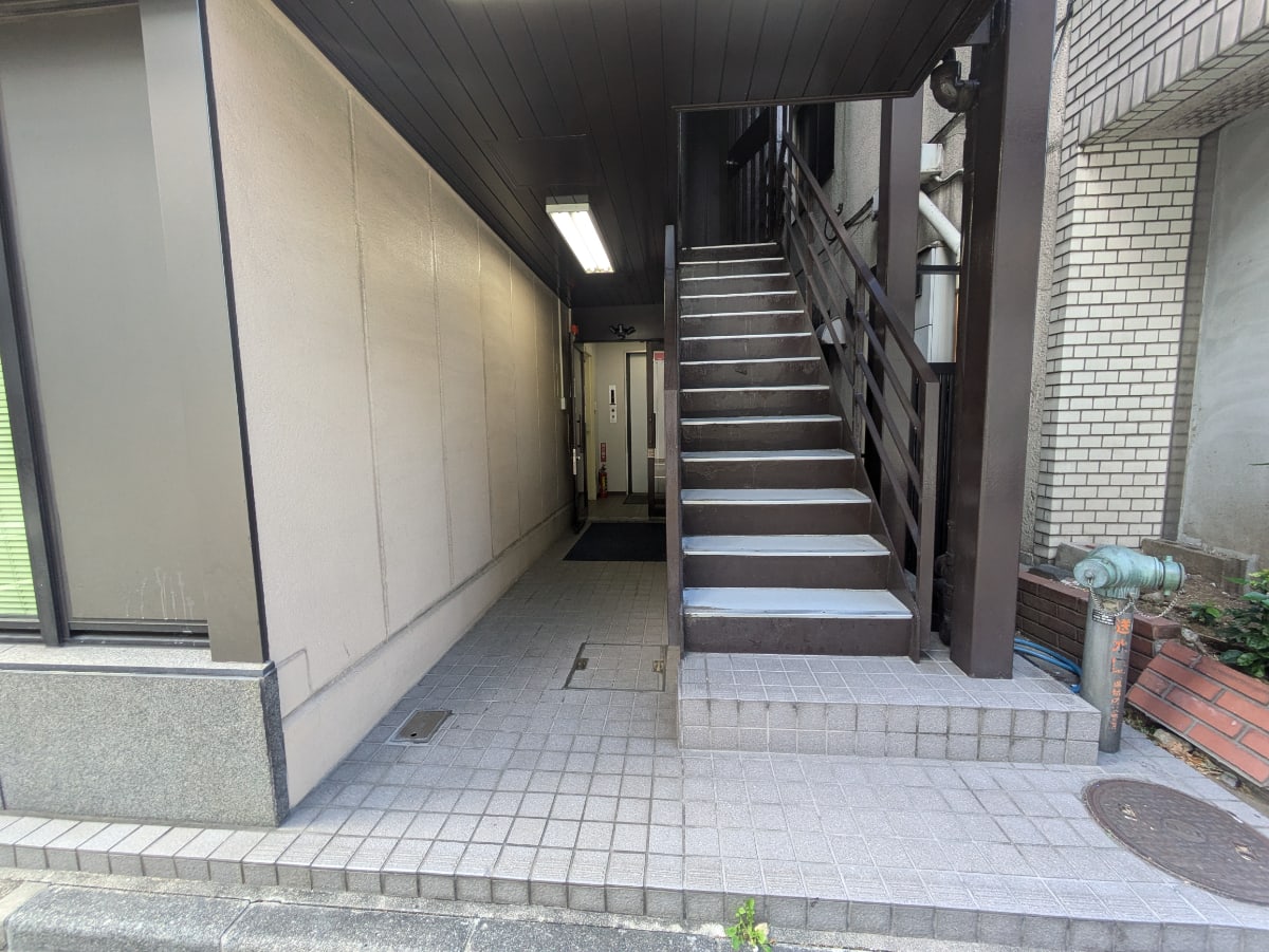 v20251125150804/fresh/building/J00100395101_3