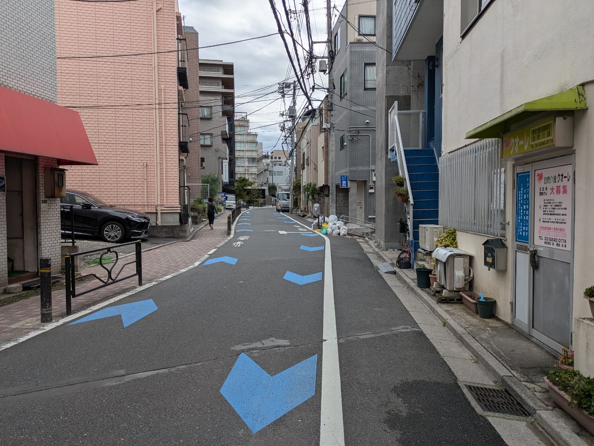 v20251125150804/fresh/building/J00100404412_14