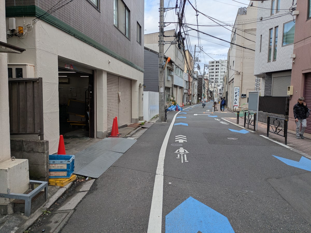 v20251125150804/fresh/building/J00100404412_2