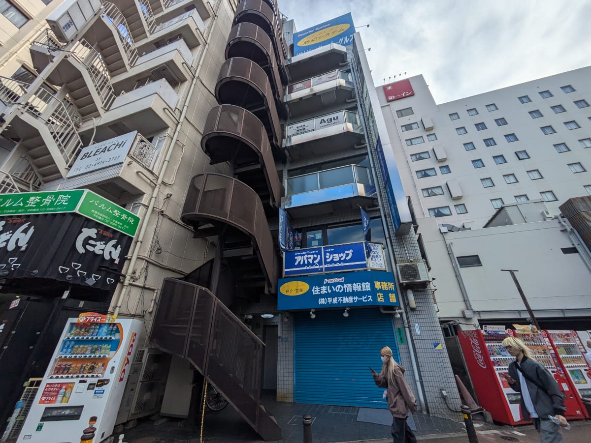 v20251125150804/fresh/building/J00100415057_7