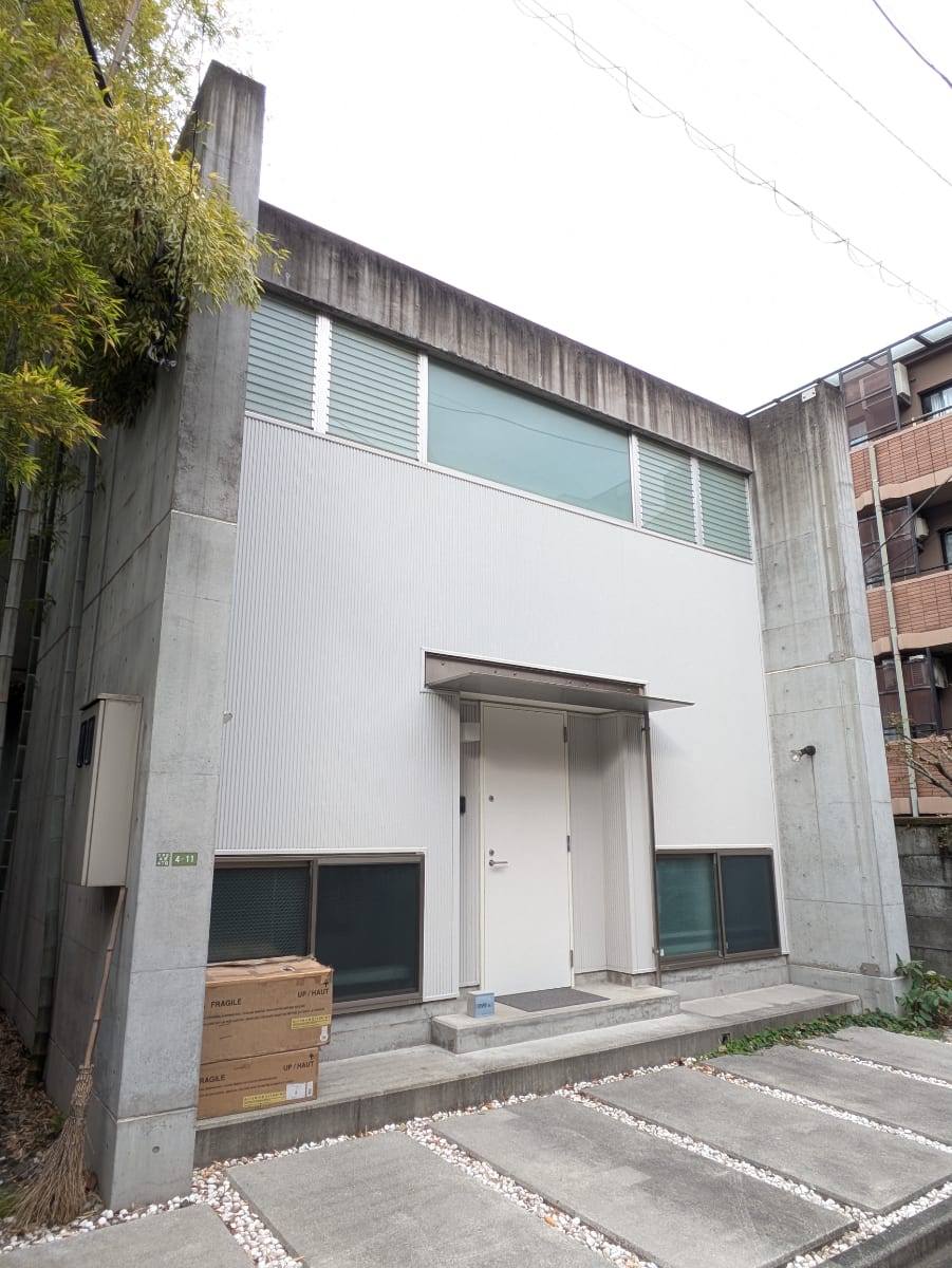 v20251125150804/fresh/building/J00100417221_6