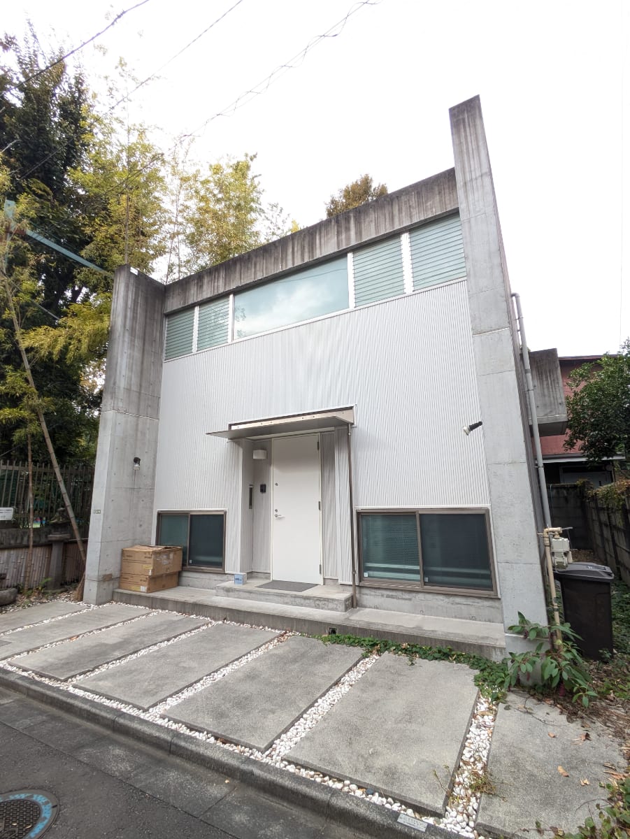v20251125150804/fresh/building/J00100417221_9