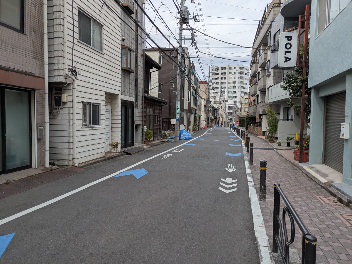 v20251125150804/fresh/building/J00100417222_12