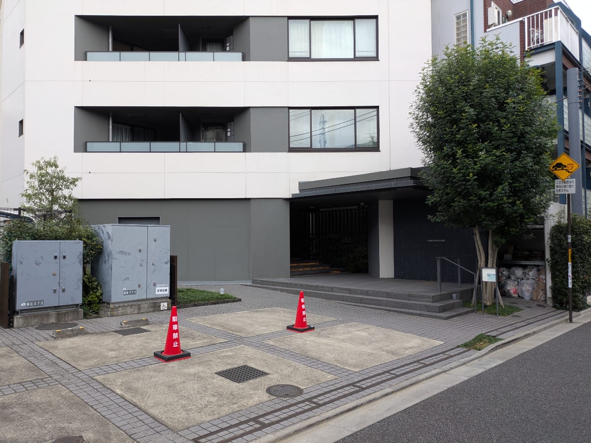 v20251125150804/fresh/building/J00100508738_14