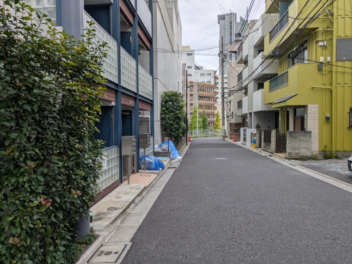 v20251125150804/fresh/building/J00100508738_2