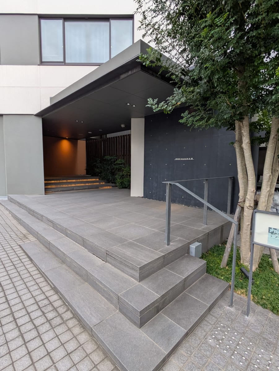 v20251125150804/fresh/building/J00100508738_3