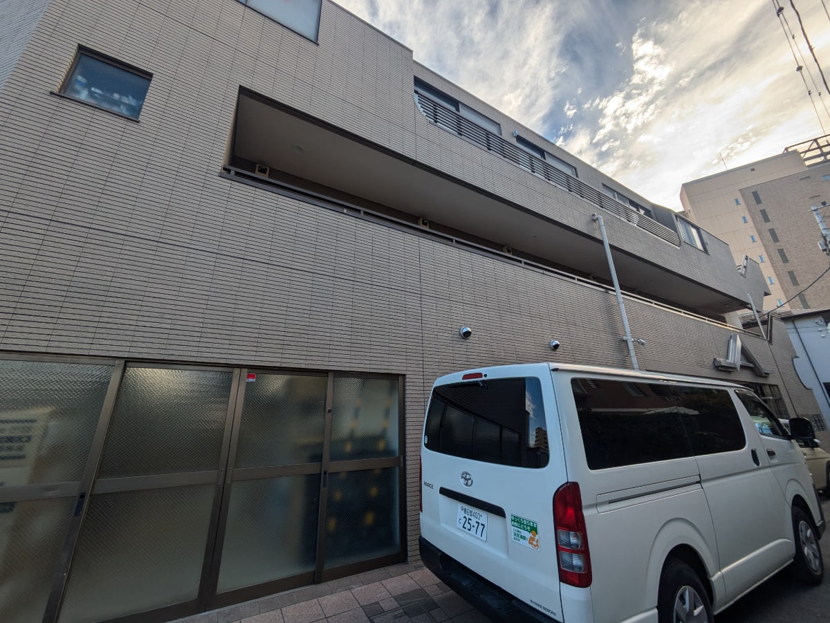 v20251125150804/fresh/building/J00100510217_6