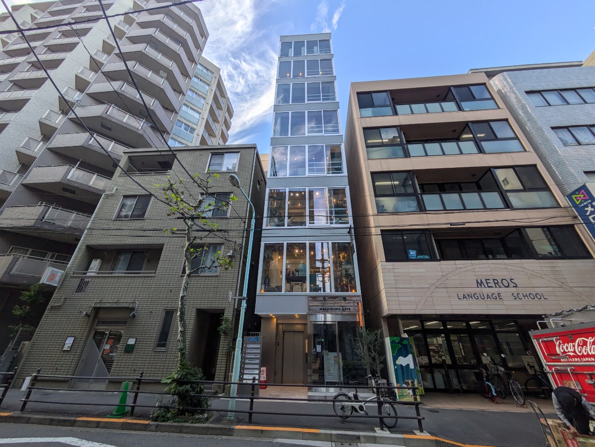v20251125150804/fresh/building/J00100510447_5