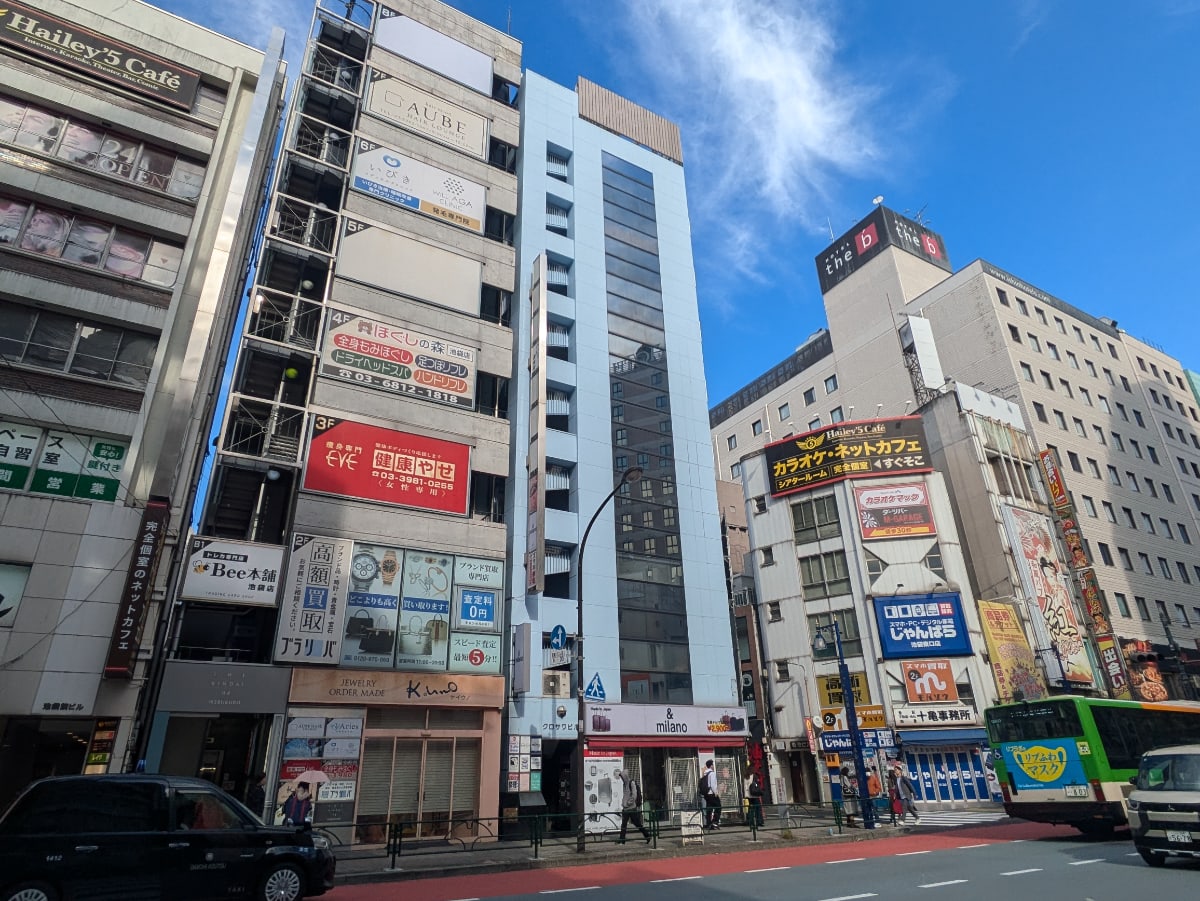 v20251125150804/fresh/building/J00100631143_1