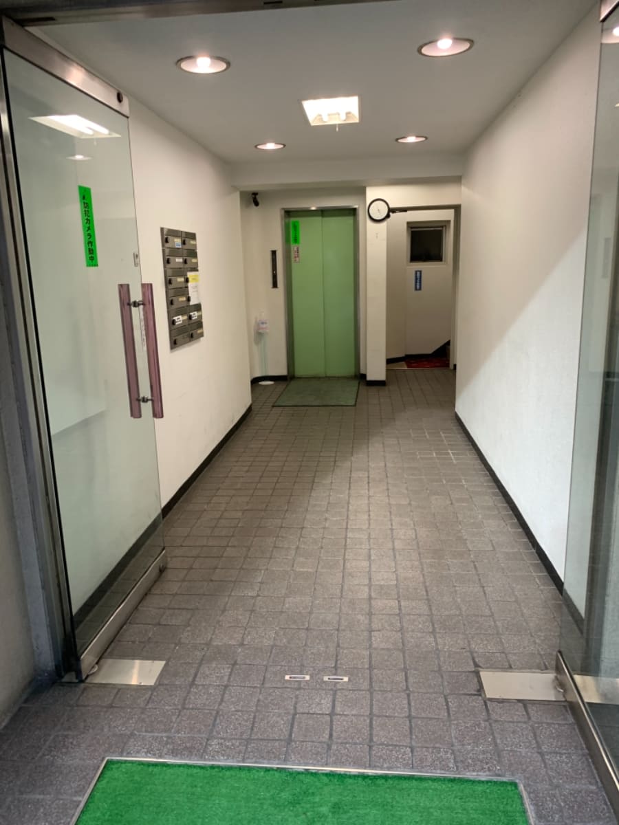 v20251204150956/fresh/building/J00100375953_4