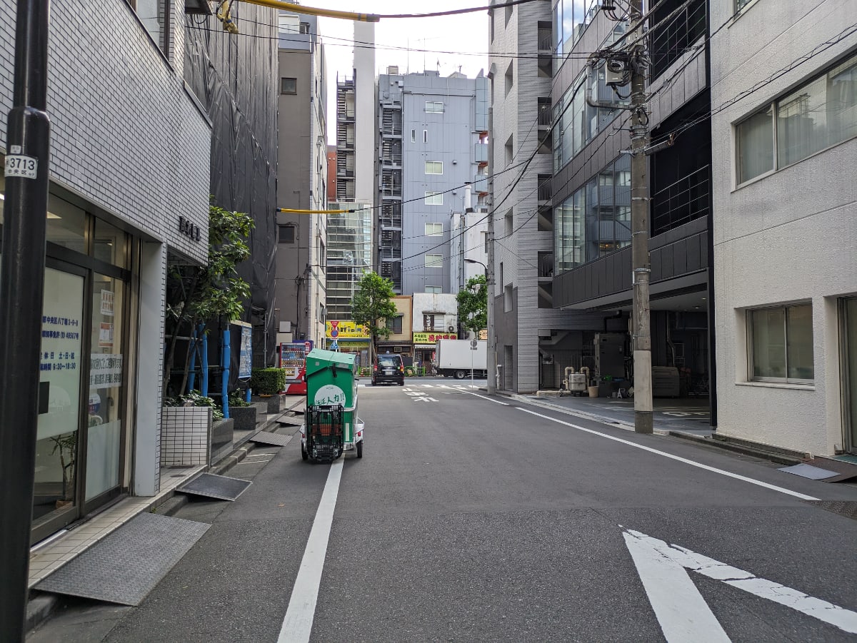 v20251204150956/fresh/building/J00100376093_2