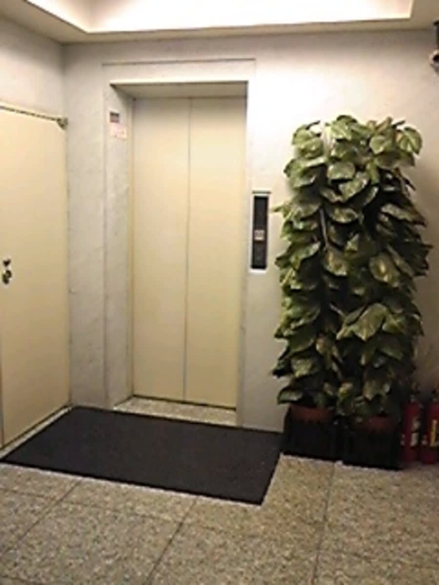 v20251204150956/fresh/building/J00100379181_4