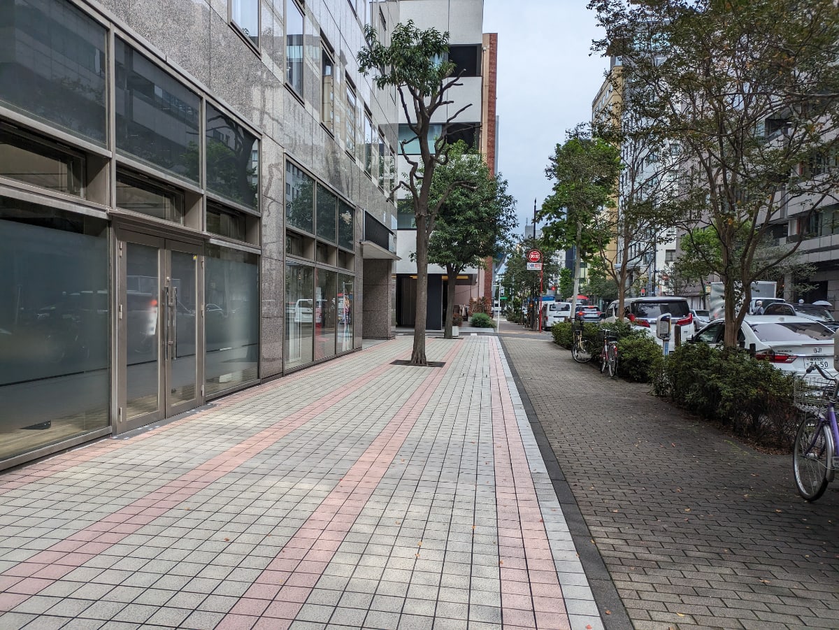 v20251204150956/fresh/building/J00100383674_66