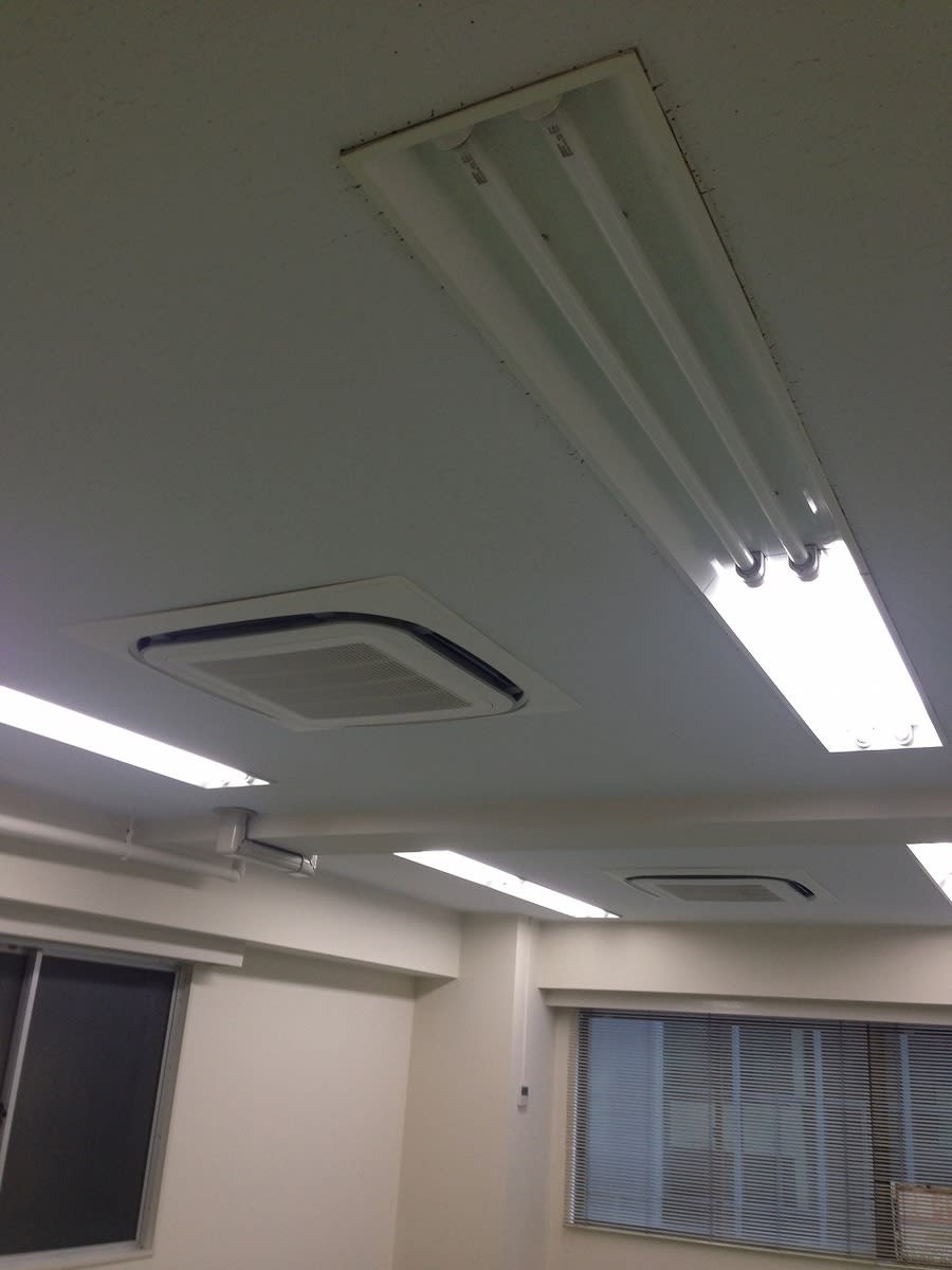 v20251204150956/fresh/building/J00100383676_9