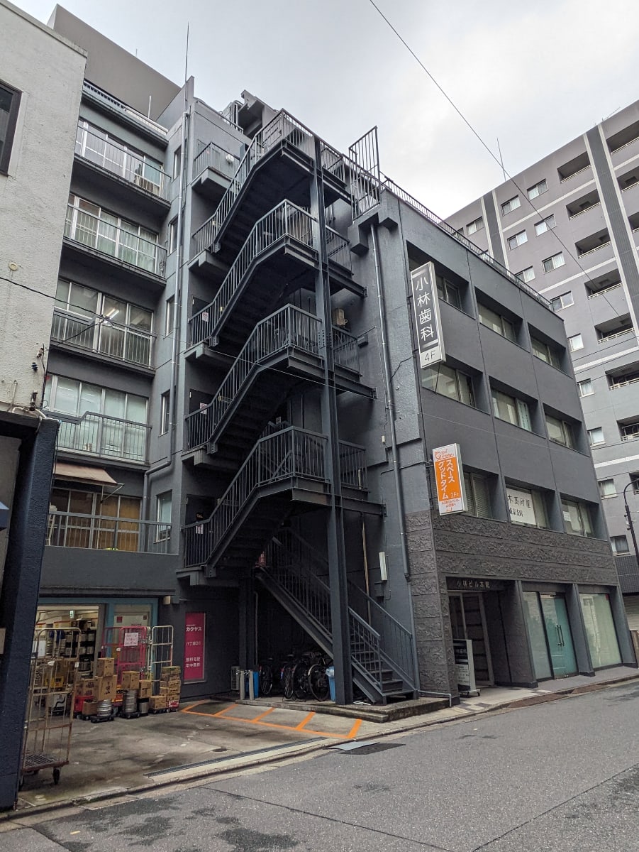 v20251204150956/fresh/building/J00100383684_5