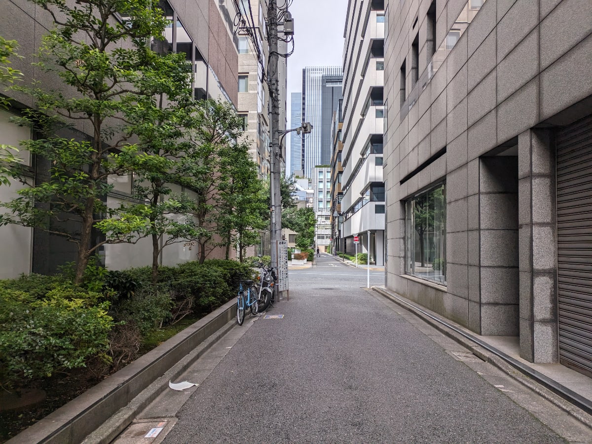 v20251204150956/fresh/building/J00100386663_19