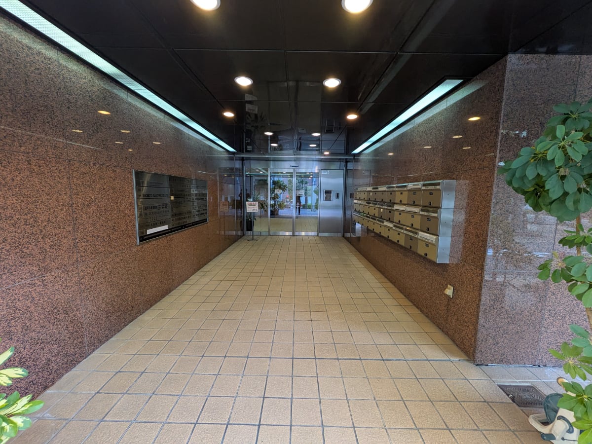 v20251204150957/fresh/building/J00100447959_3